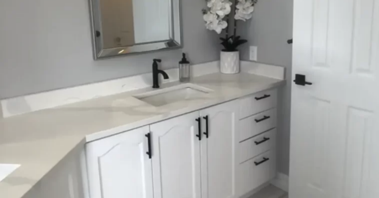 Bathroom Renovation in Ottawa: Enhancing Comfort and Style