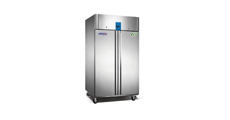 Marine SS Chiller 1220 L 110V: A Robust Cooling Solution for Seafaring Needs